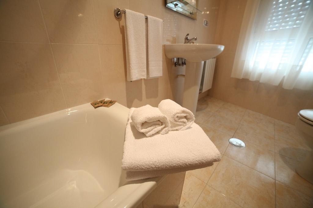 Hotel Rio Ulla Monterroso ห้อง รูปภาพ