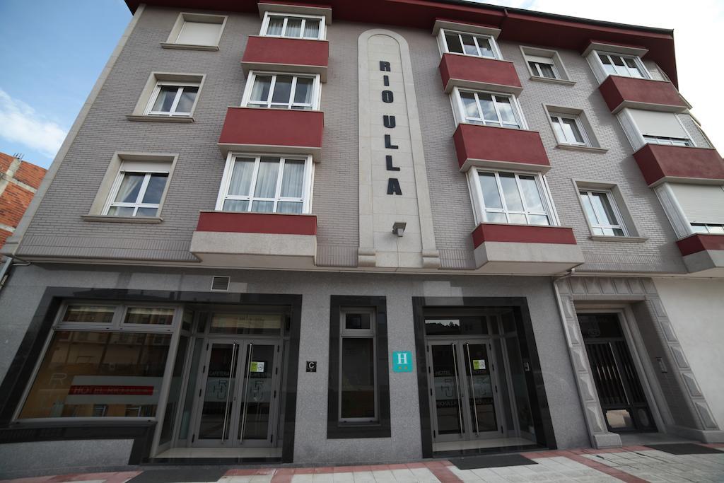 Hotel Rio Ulla Monterroso ภายนอก รูปภาพ