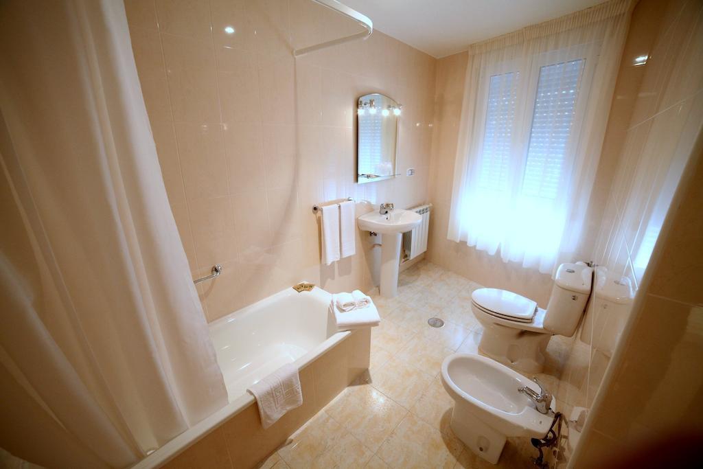Hotel Rio Ulla Monterroso ห้อง รูปภาพ
